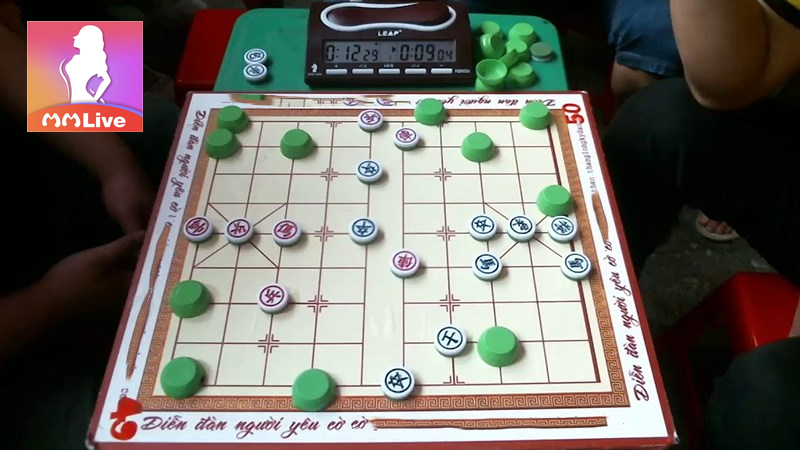 Cờ úp là gì? Chơi thế nào để thắng nhanh tại MMlive? 2 Bàn Cờ Úp và bàn Cờ Tướng